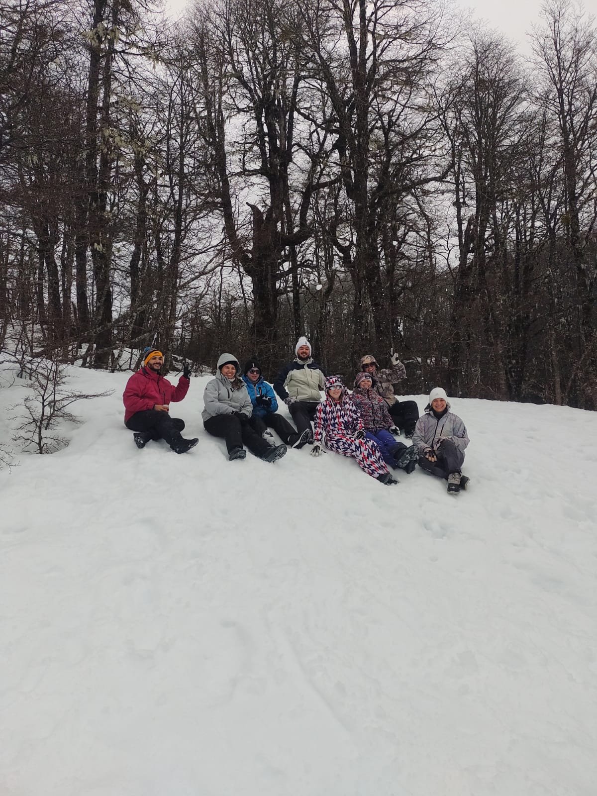 Foto grupal en la nieve - Nieve al Límite Bariloche